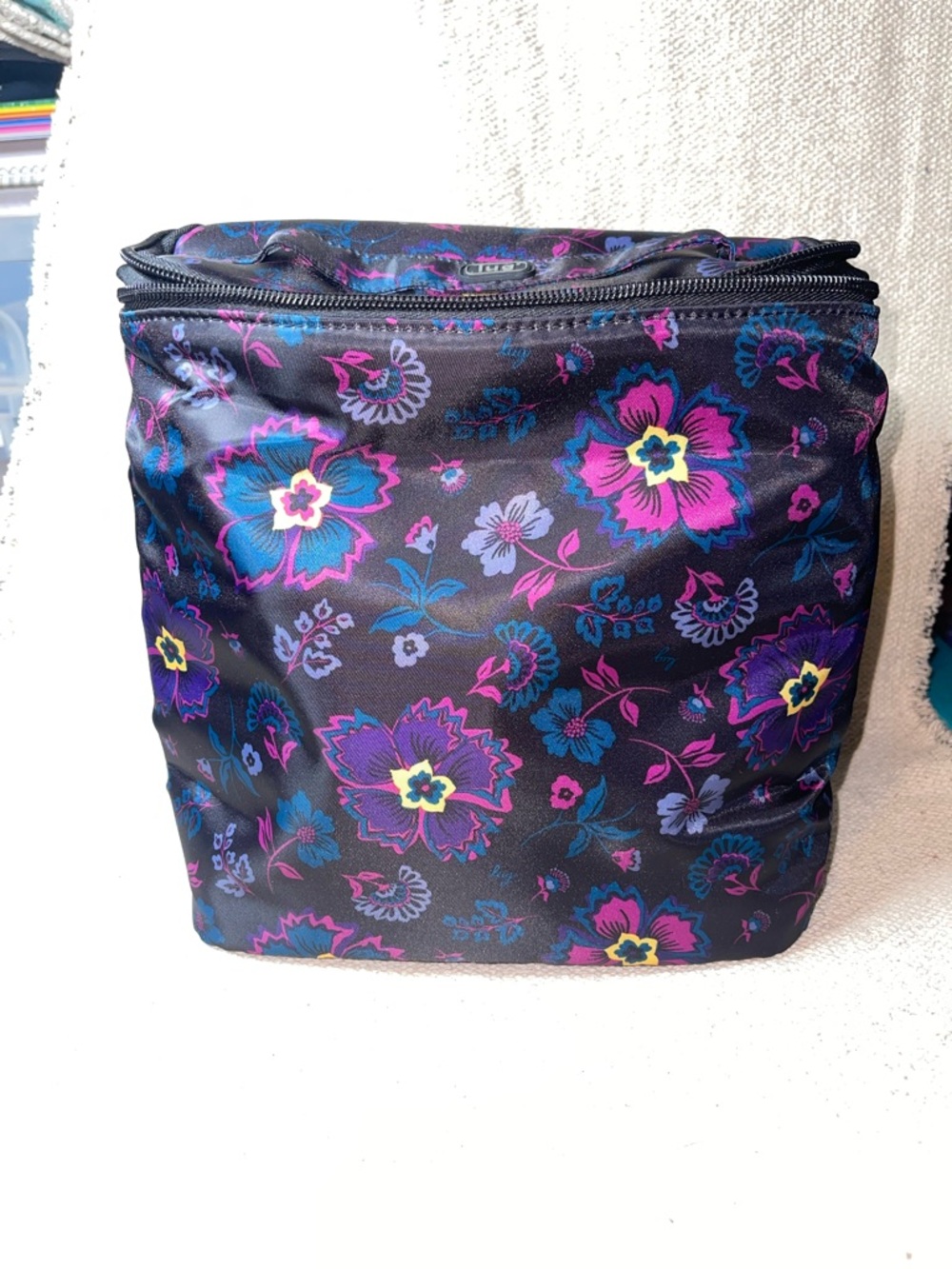 LUG Dolly cosmetic bag Black Boho Floral like New!